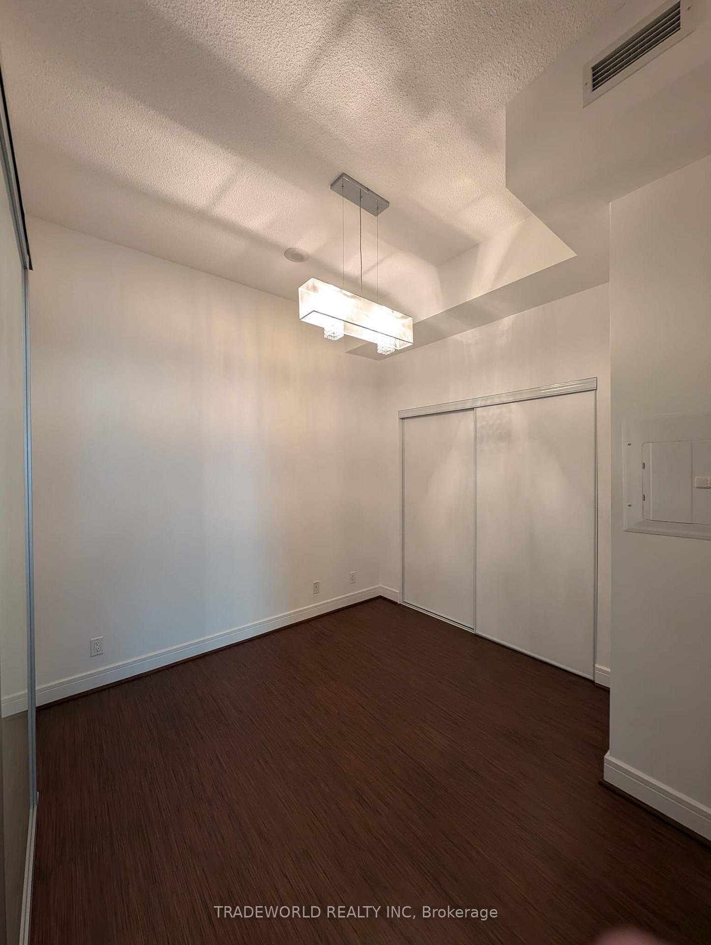 Photo 4 of Unit 502, 112 George Street, Toronto, Moss Park — HOMEH
