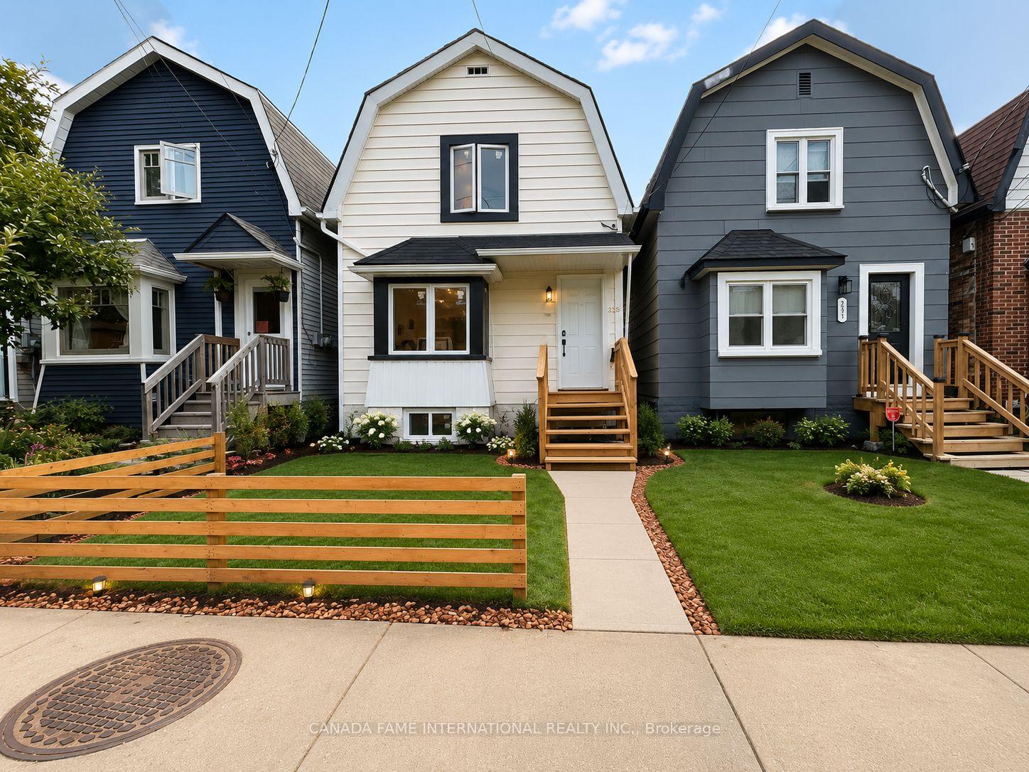 Photo 1 of 283 Harvie Avenue, Toronto, Caledonia-Fairbank — HOMEH
