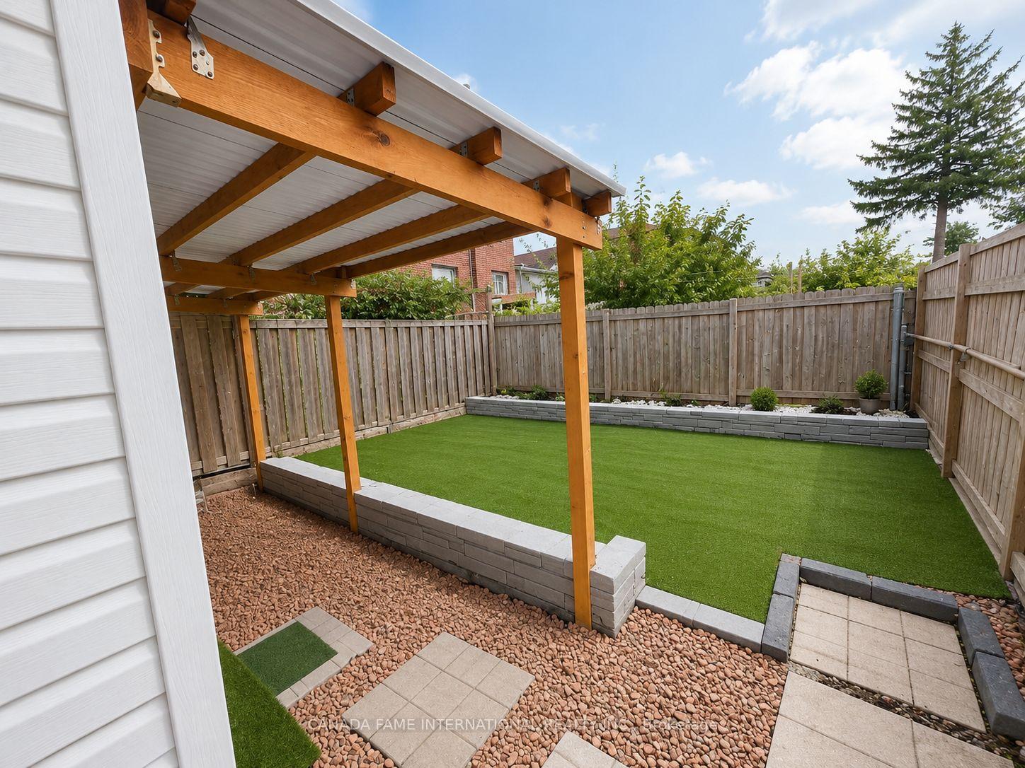 Photo 2 of 283 Harvie Avenue, Toronto, Caledonia-Fairbank — HOMEH