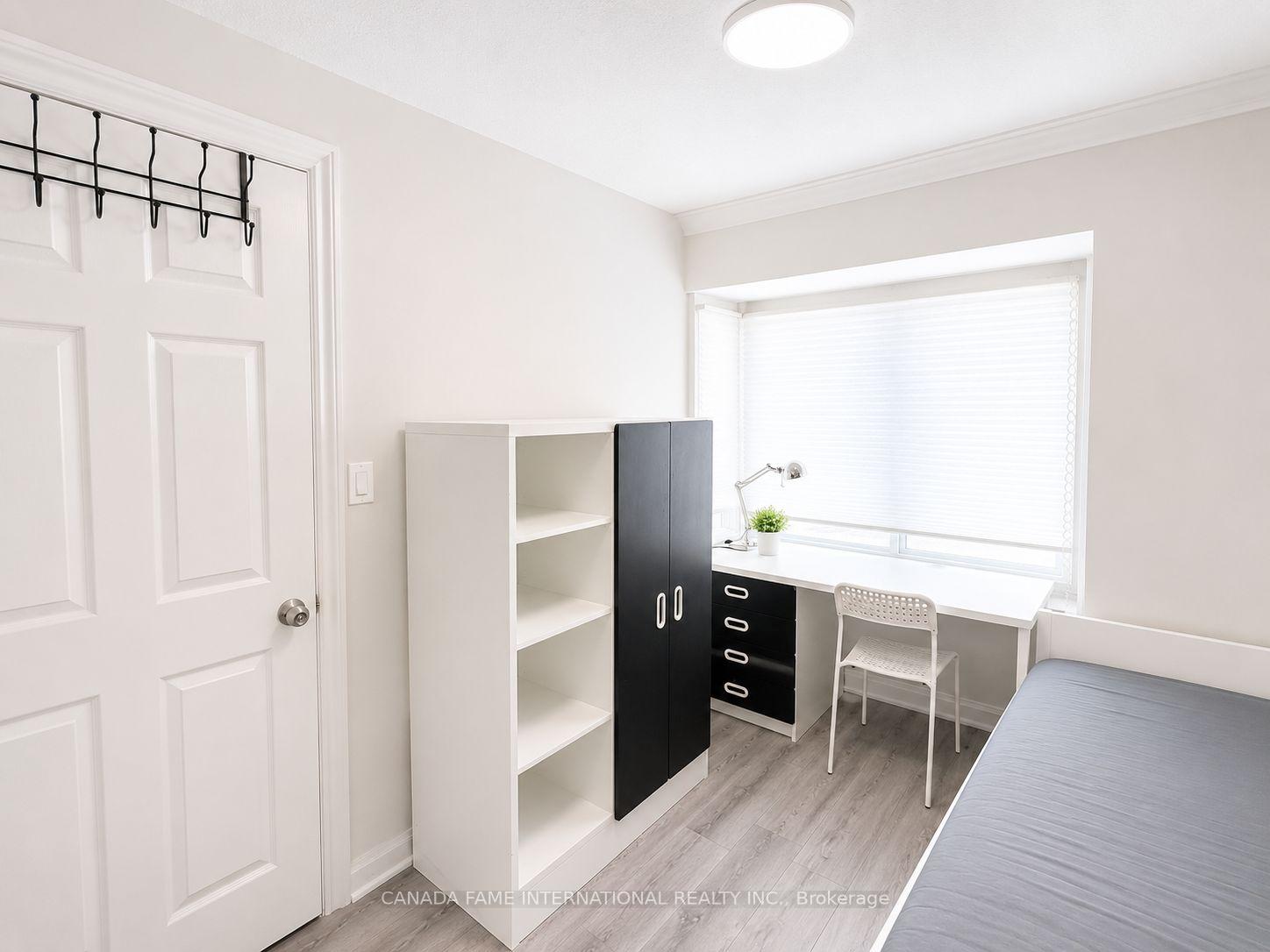 Photo 9 of 283 Harvie Avenue, Toronto, Caledonia-Fairbank — HOMEH