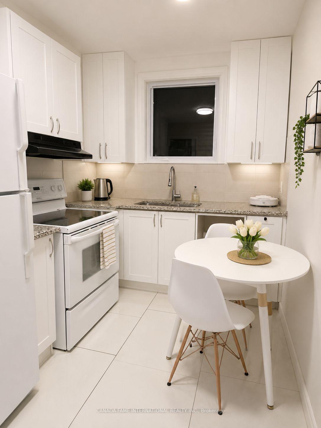 Photo 14 of 283 Harvie Avenue, Toronto, Caledonia-Fairbank — HOMEH