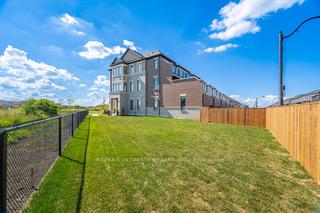 Photo 3 of 299 Inspire Boulevard NE, Brampton, Sandringham-Wellington North — HOMEH