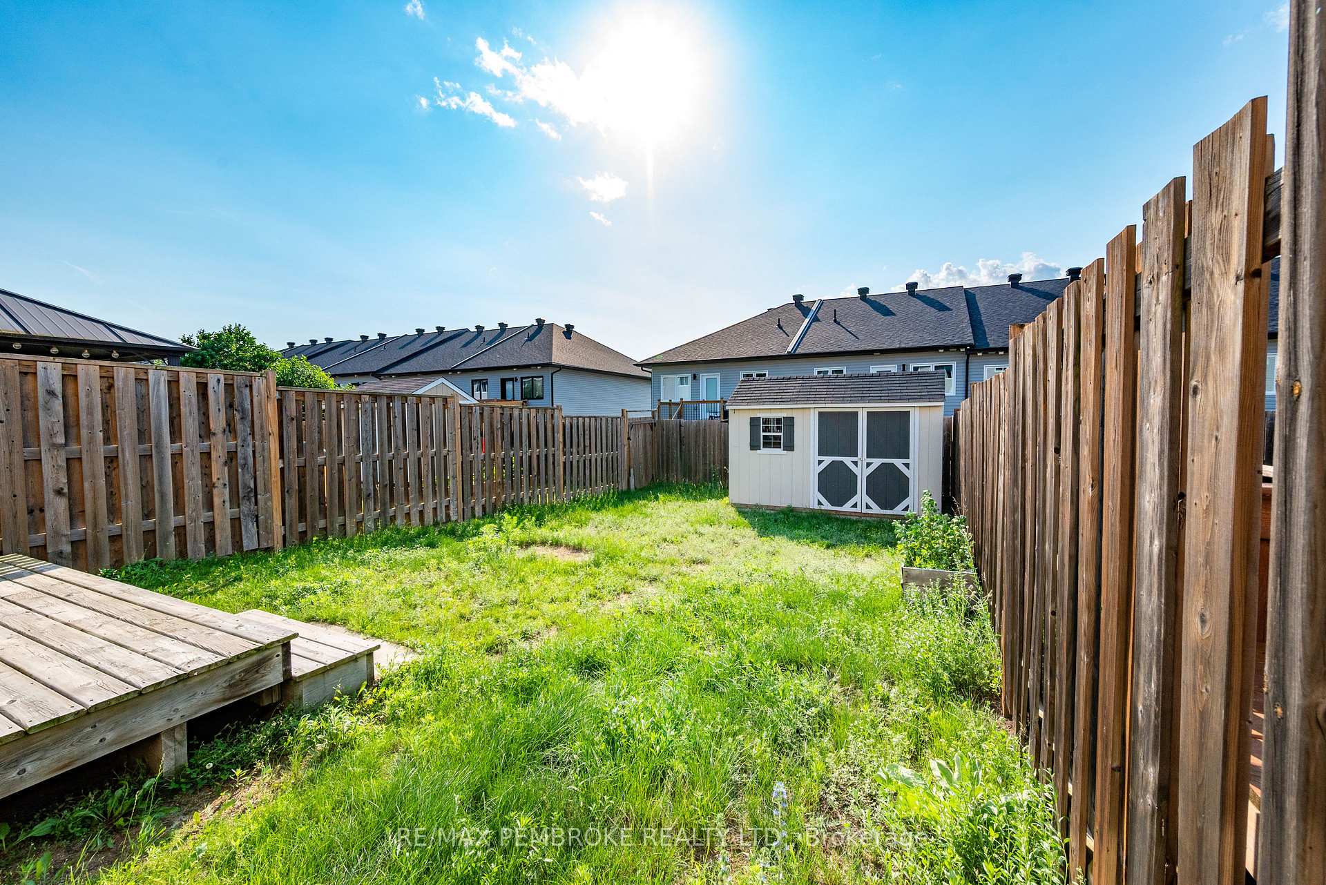 Photo 47 of 30 Winston Avenue, Petawawa, Petawawa — HOMEH