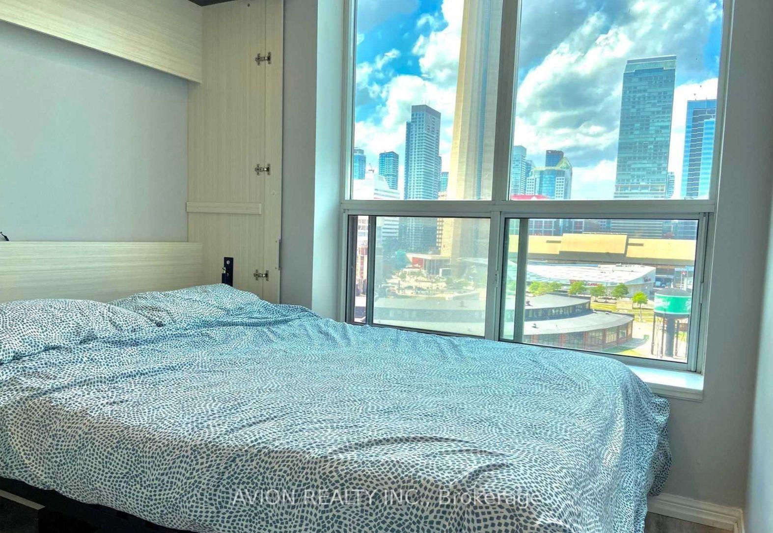 Photo 8 of Unit 1526, 230 Queens Quay, Toronto, Waterfront Communities — HOMEH
