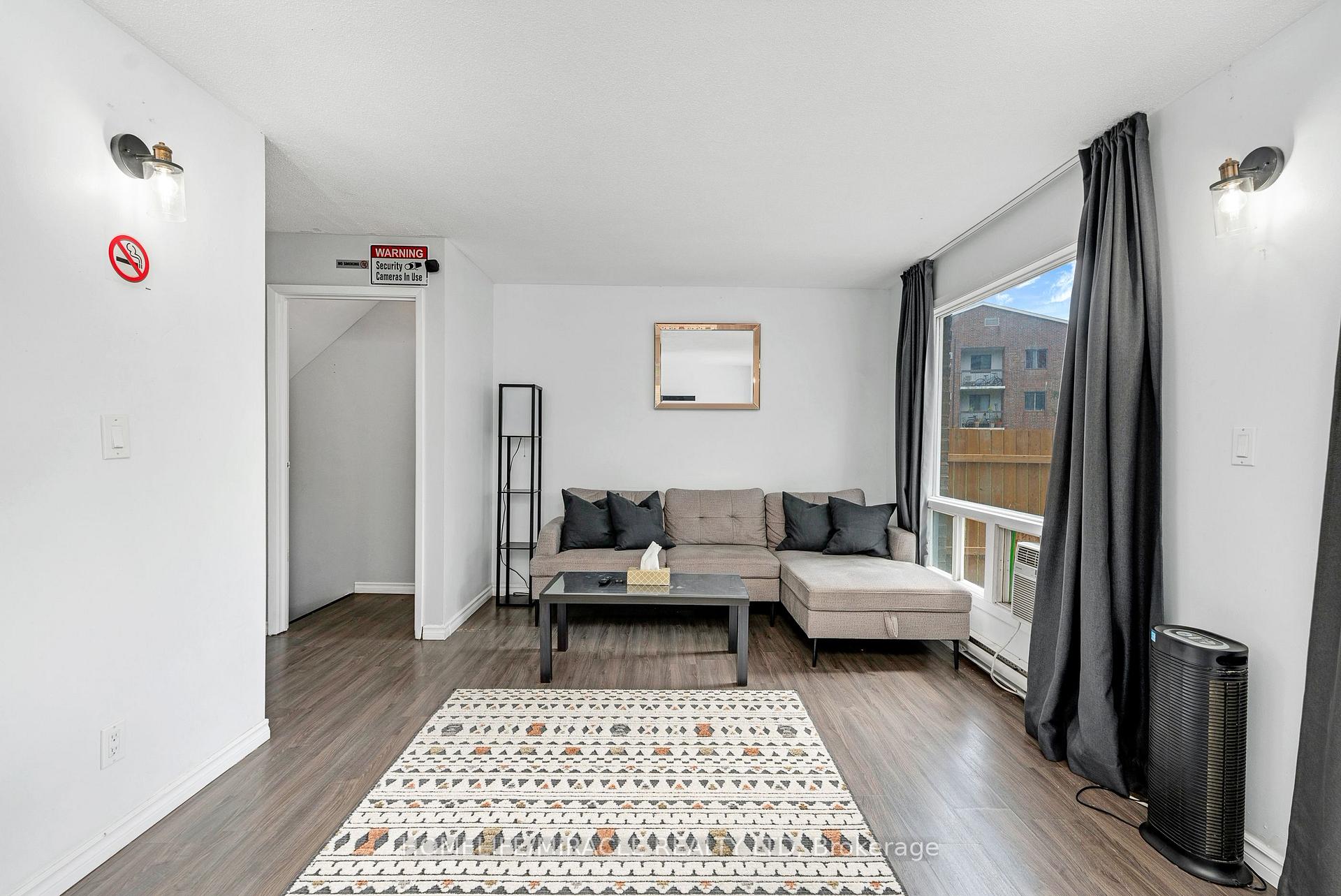 Photo 10 of 1180 Heathfield Court, Windsor, Riverside - Windsor — HOMEH