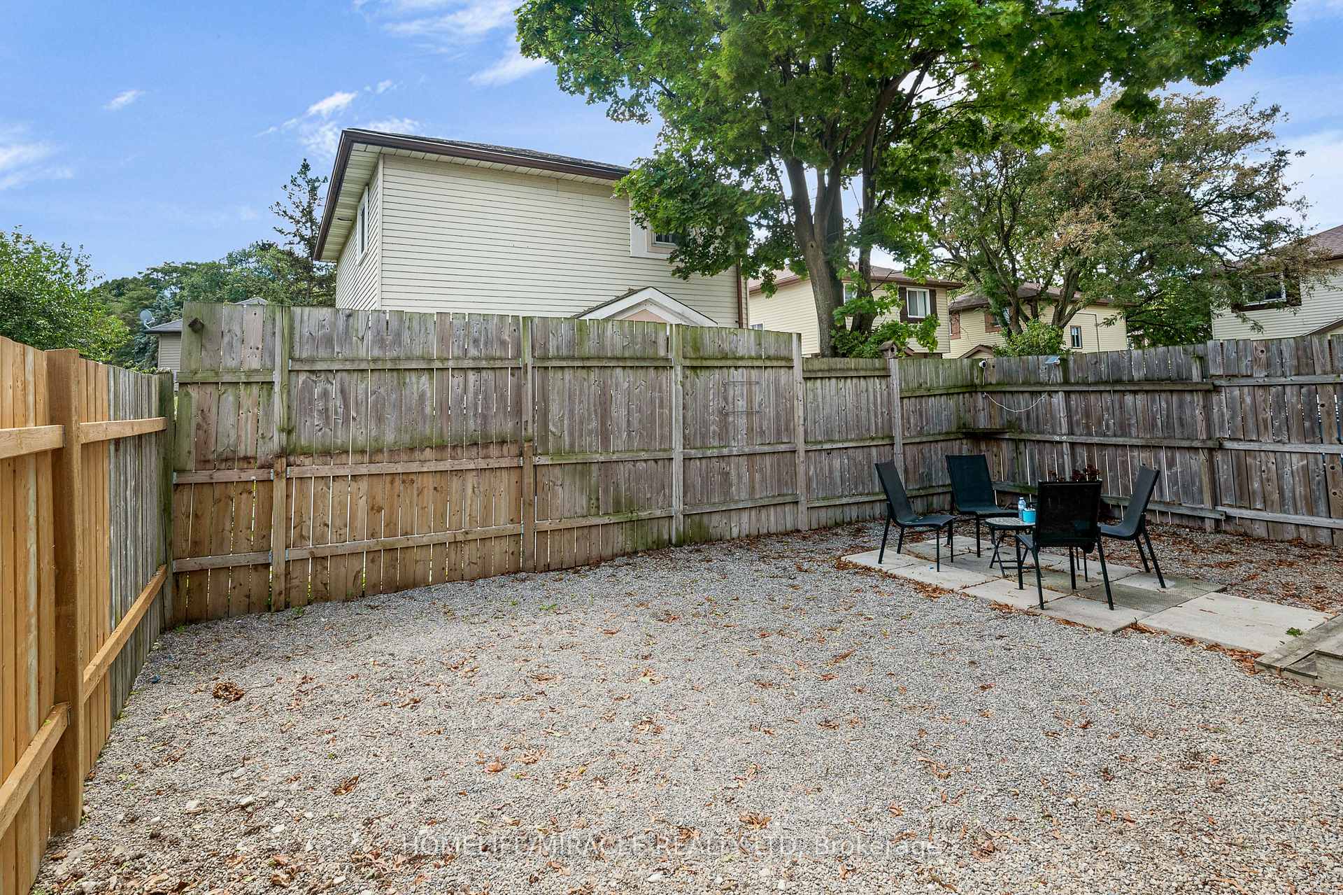 Photo 22 of 1180 Heathfield Court, Windsor, Riverside - Windsor — HOMEH