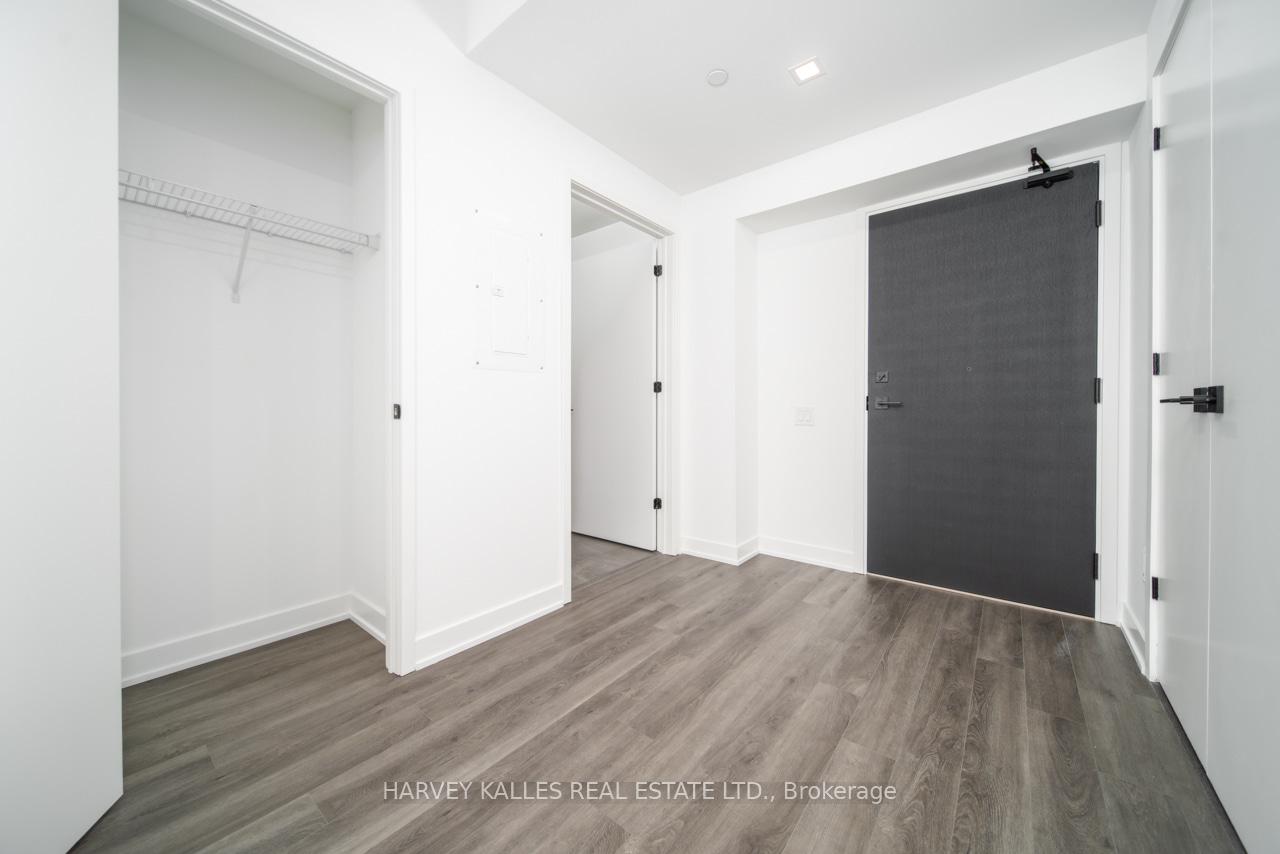 Photo 3 of Unit 1705, 609 Sherbourne Street, Toronto, North St. James Town — HOMEH
