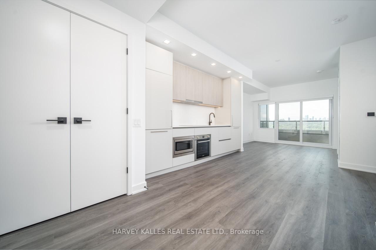 Photo 9 of Unit 1705, 609 Sherbourne Street, Toronto, North St. James Town — HOMEH