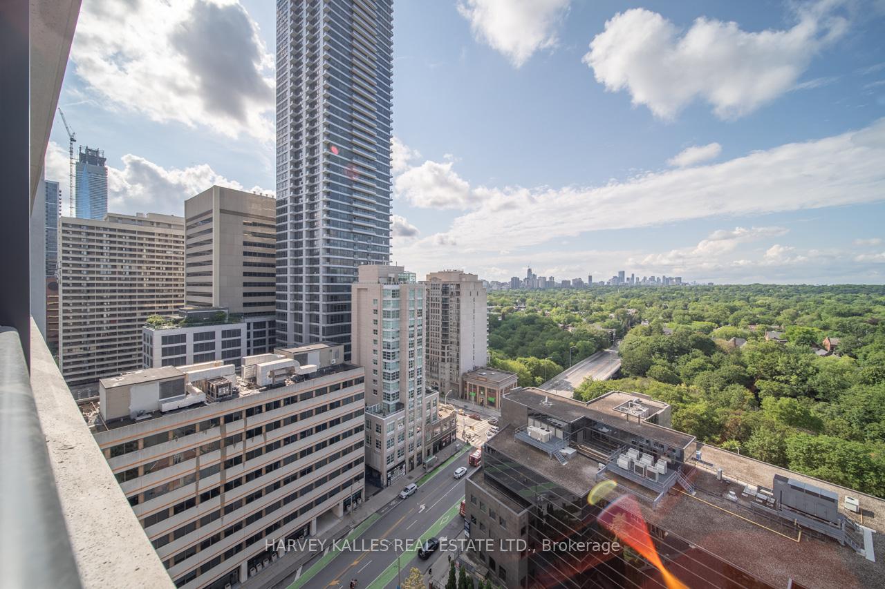 Photo 14 of Unit 1705, 609 Sherbourne Street, Toronto, North St. James Town — HOMEH