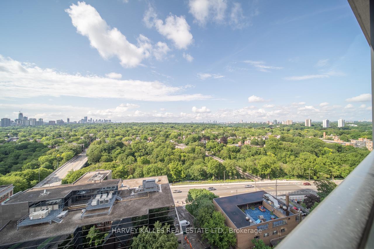 Photo 15 of Unit 1705, 609 Sherbourne Street, Toronto, North St. James Town — HOMEH