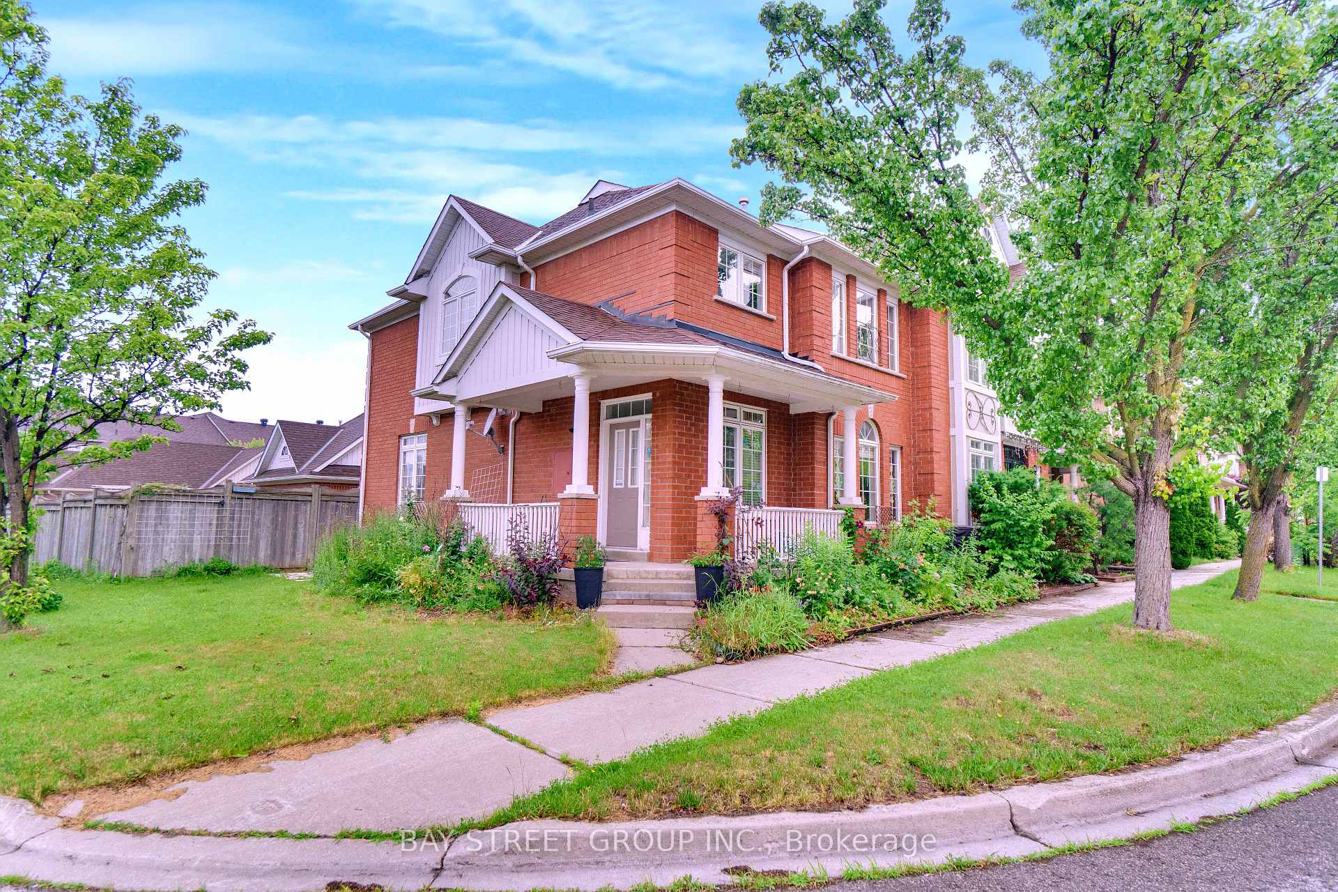 Photo 1 of 80 Irish Rose Drive, Markham, Berczy — HOMEH