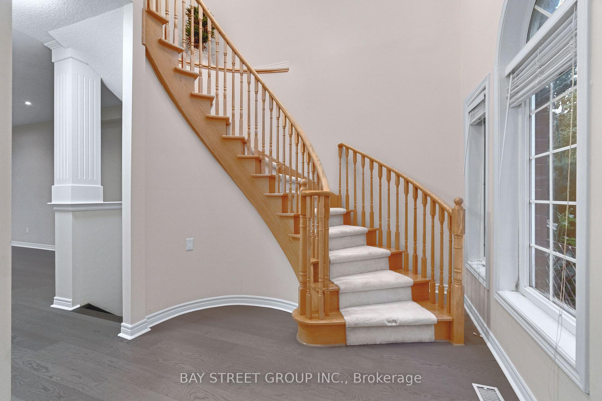Photo 14 of 80 Irish Rose Drive, Markham, Berczy — HOMEH