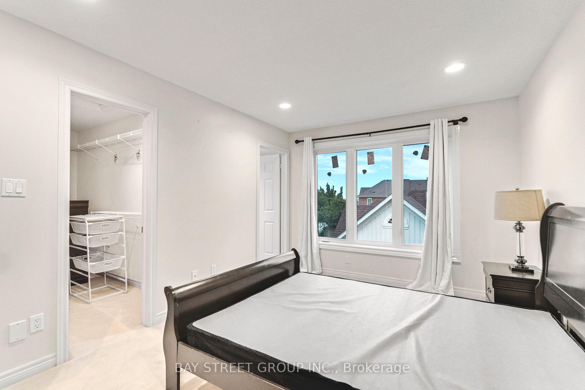 Photo 26 of 80 Irish Rose Drive, Markham, Berczy — HOMEH