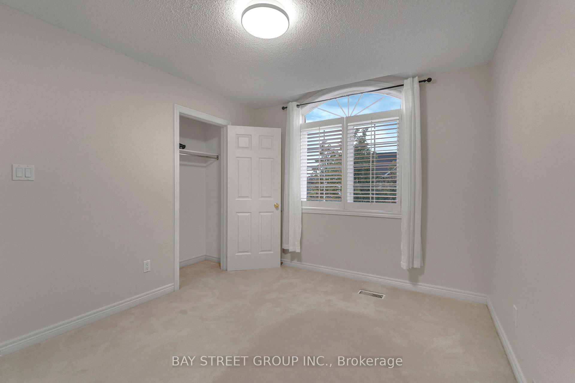 Photo 30 of 80 Irish Rose Drive, Markham, Berczy — HOMEH