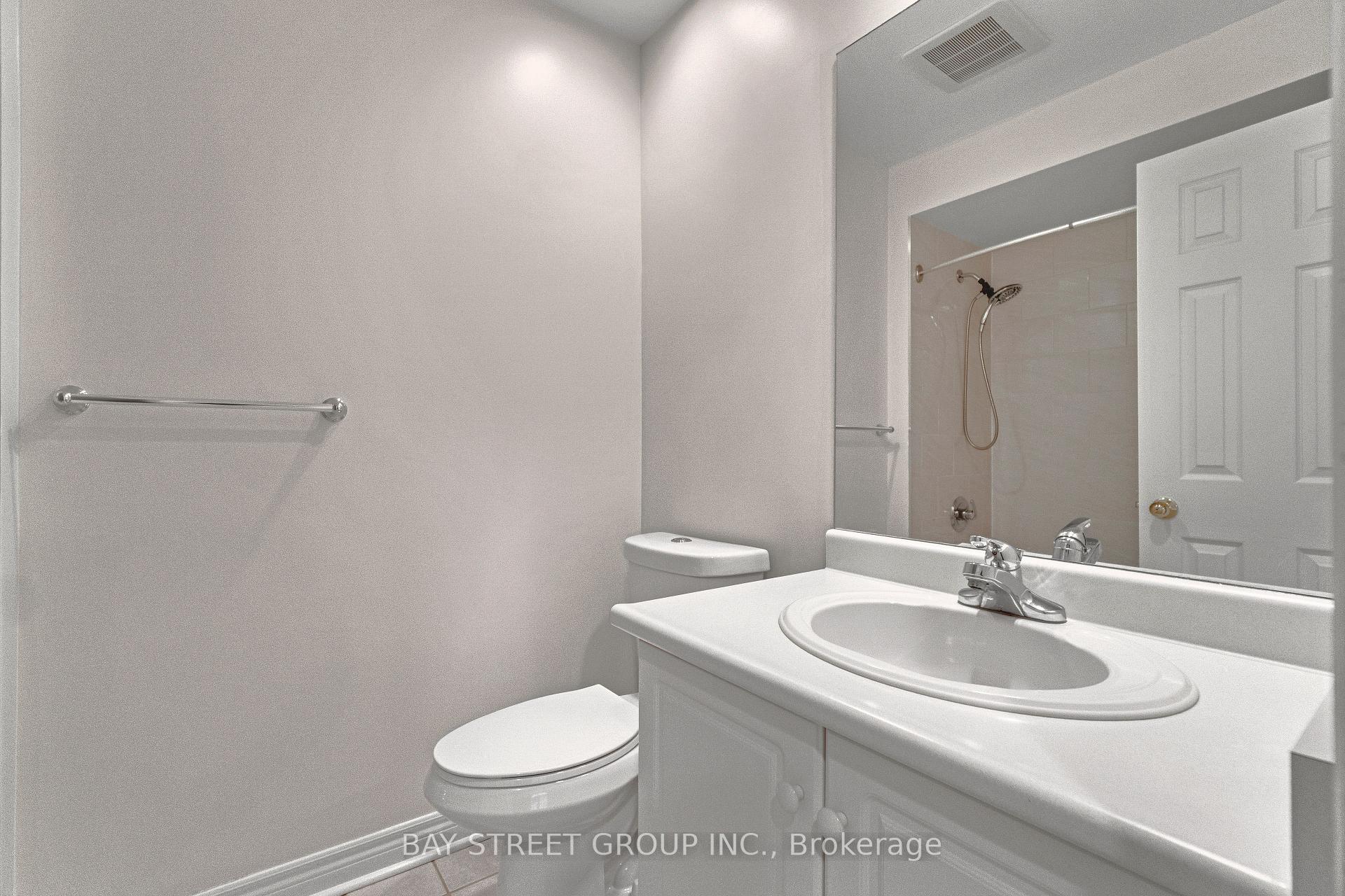 Photo 31 of 80 Irish Rose Drive, Markham, Berczy — HOMEH