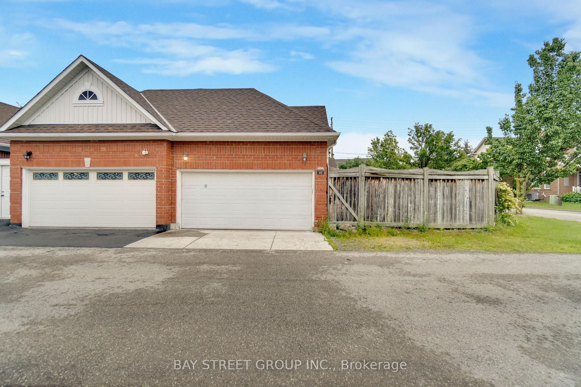 Photo 40 of 80 Irish Rose Drive, Markham, Berczy — HOMEH