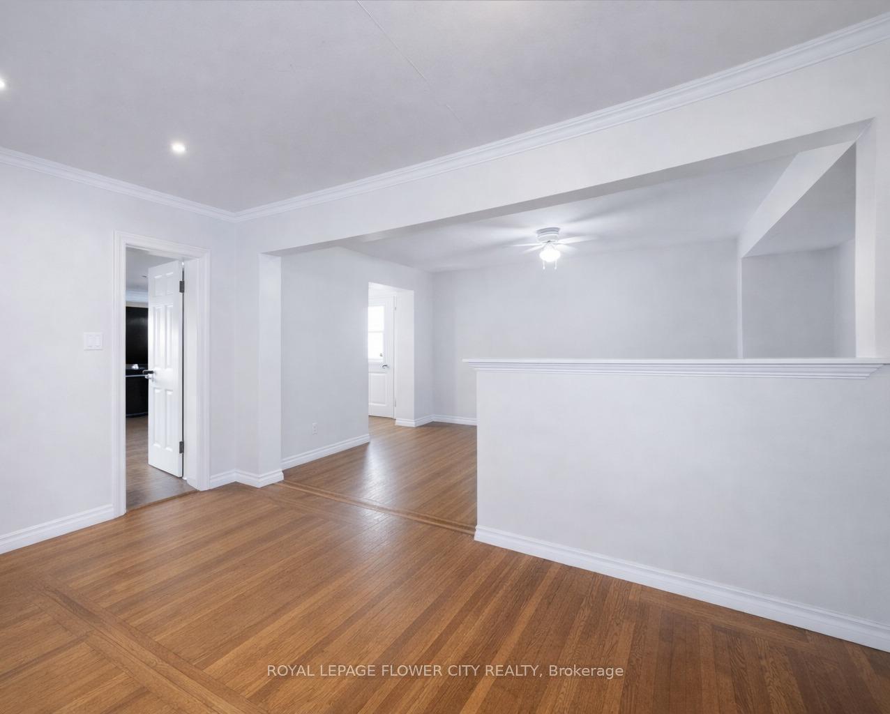 Photo 3 of Unit 1, 199 Division Street, Welland, Welland Downtown — HOMEH
