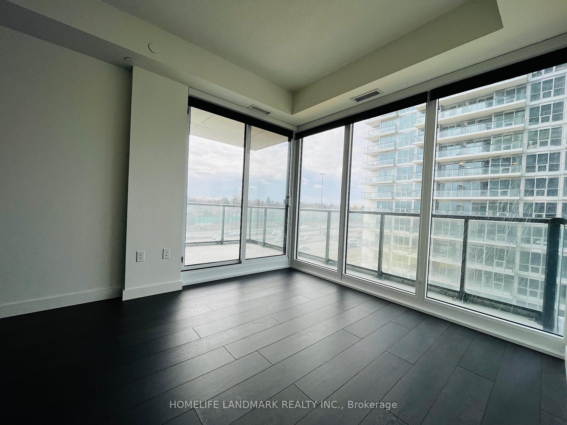 Photo 5 of Unit 806, 95 Mcmahon Drive, North York, Bayview Village — HOMEH