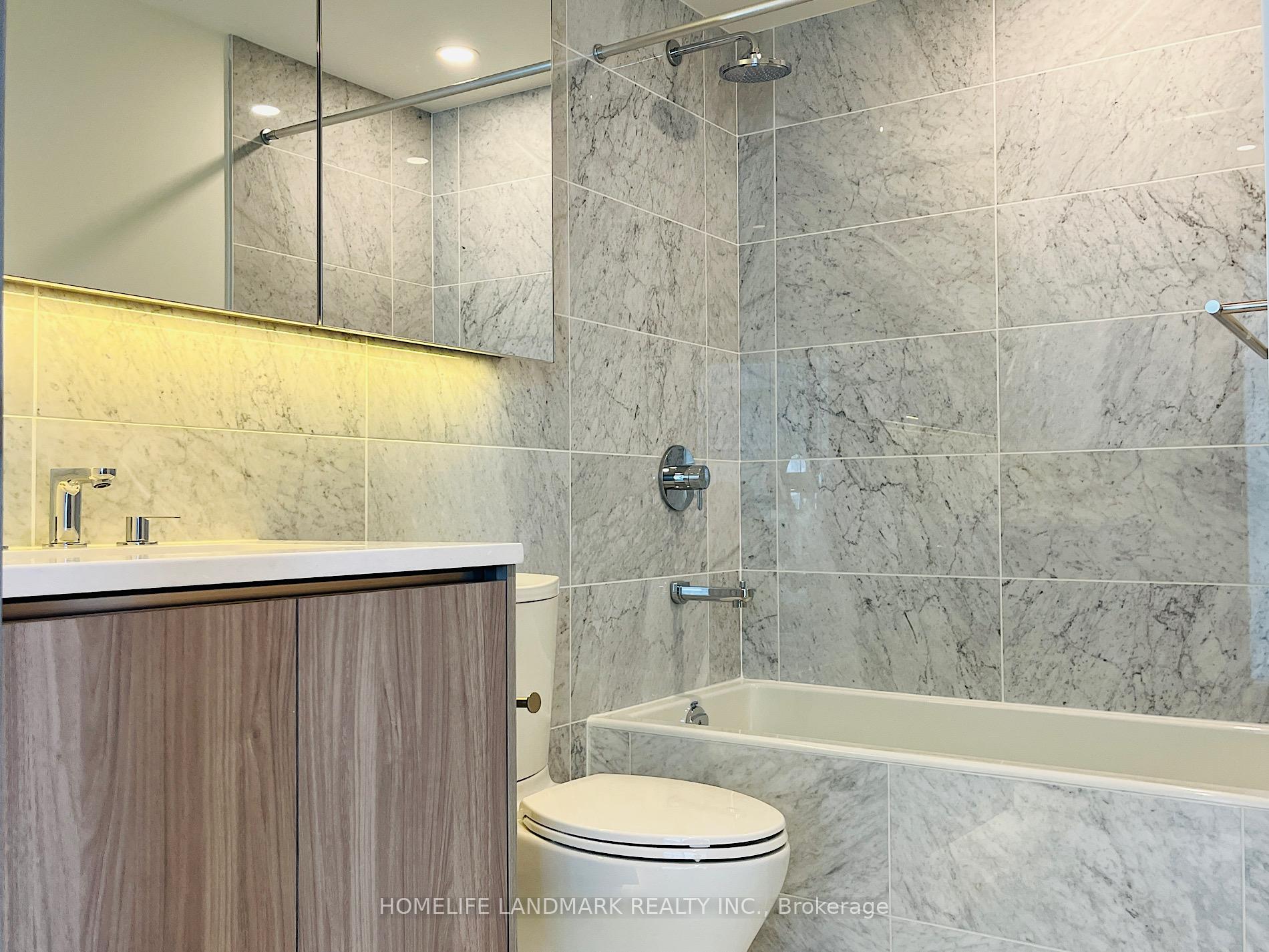 Photo 15 of Unit 806, 95 Mcmahon Drive, North York, Bayview Village — HOMEH
