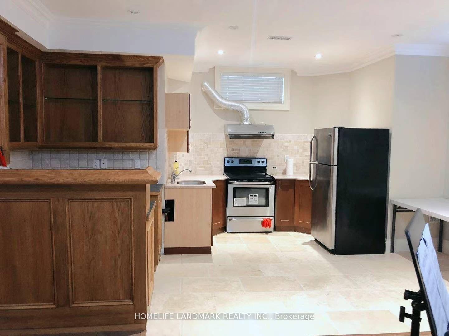 Photo 7 of Unit BSMT, 1 Clarkehaven Street, Vaughan, Crestwood-Springfarm-Yorkhill — HOMEH