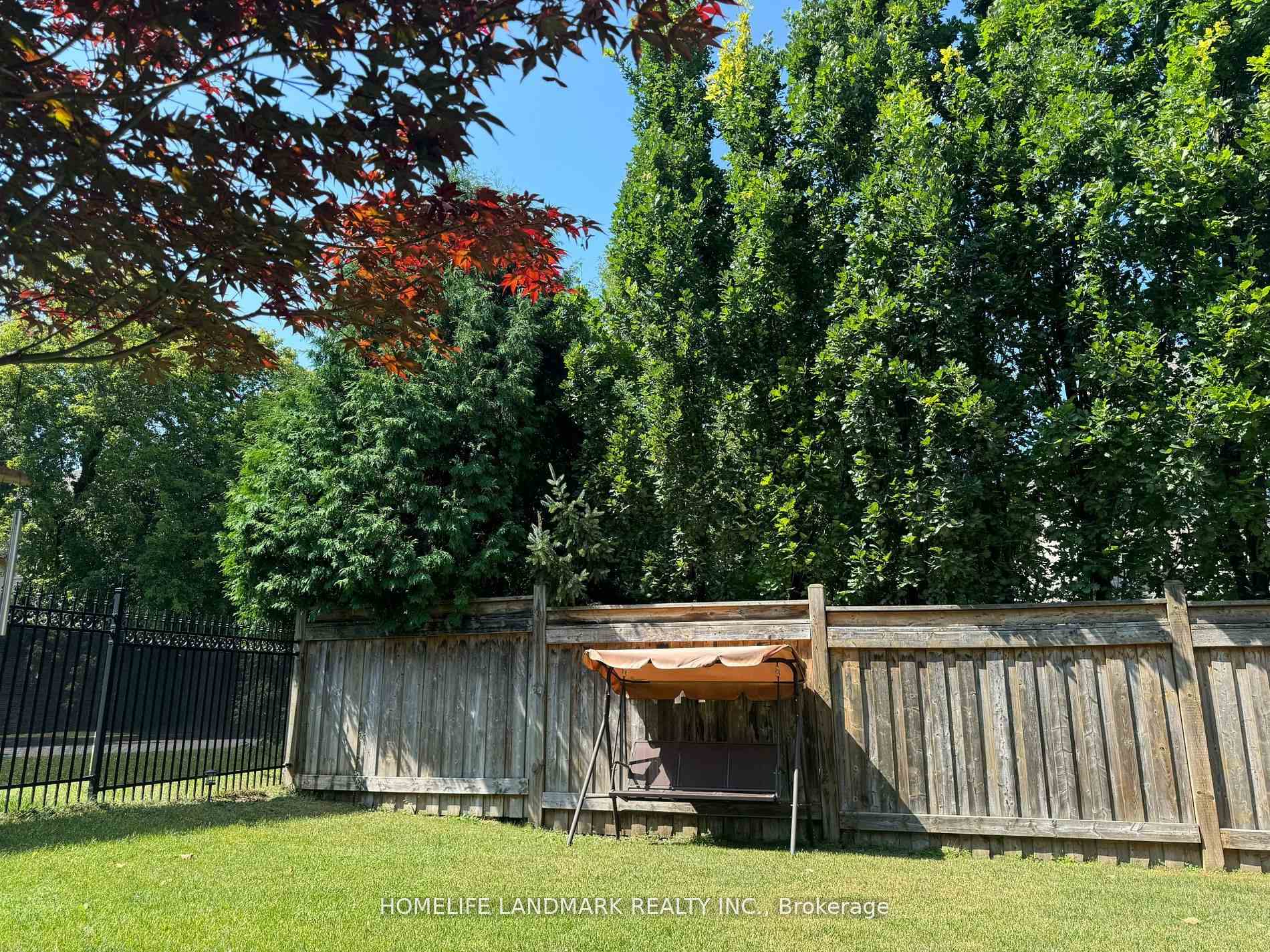 Photo 16 of Unit BSMT, 1 Clarkehaven Street, Vaughan, Crestwood-Springfarm-Yorkhill — HOMEH