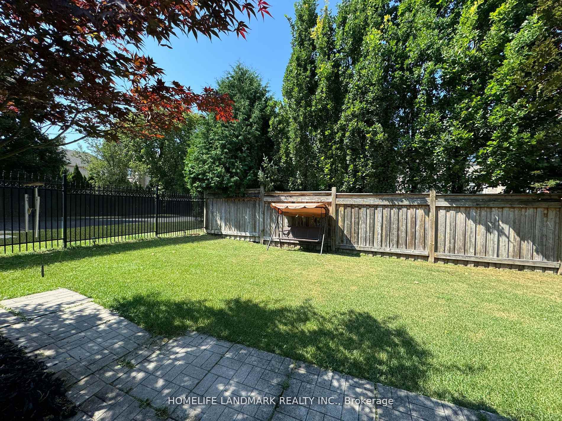 Photo 18 of Unit BSMT, 1 Clarkehaven Street, Vaughan, Crestwood-Springfarm-Yorkhill — HOMEH