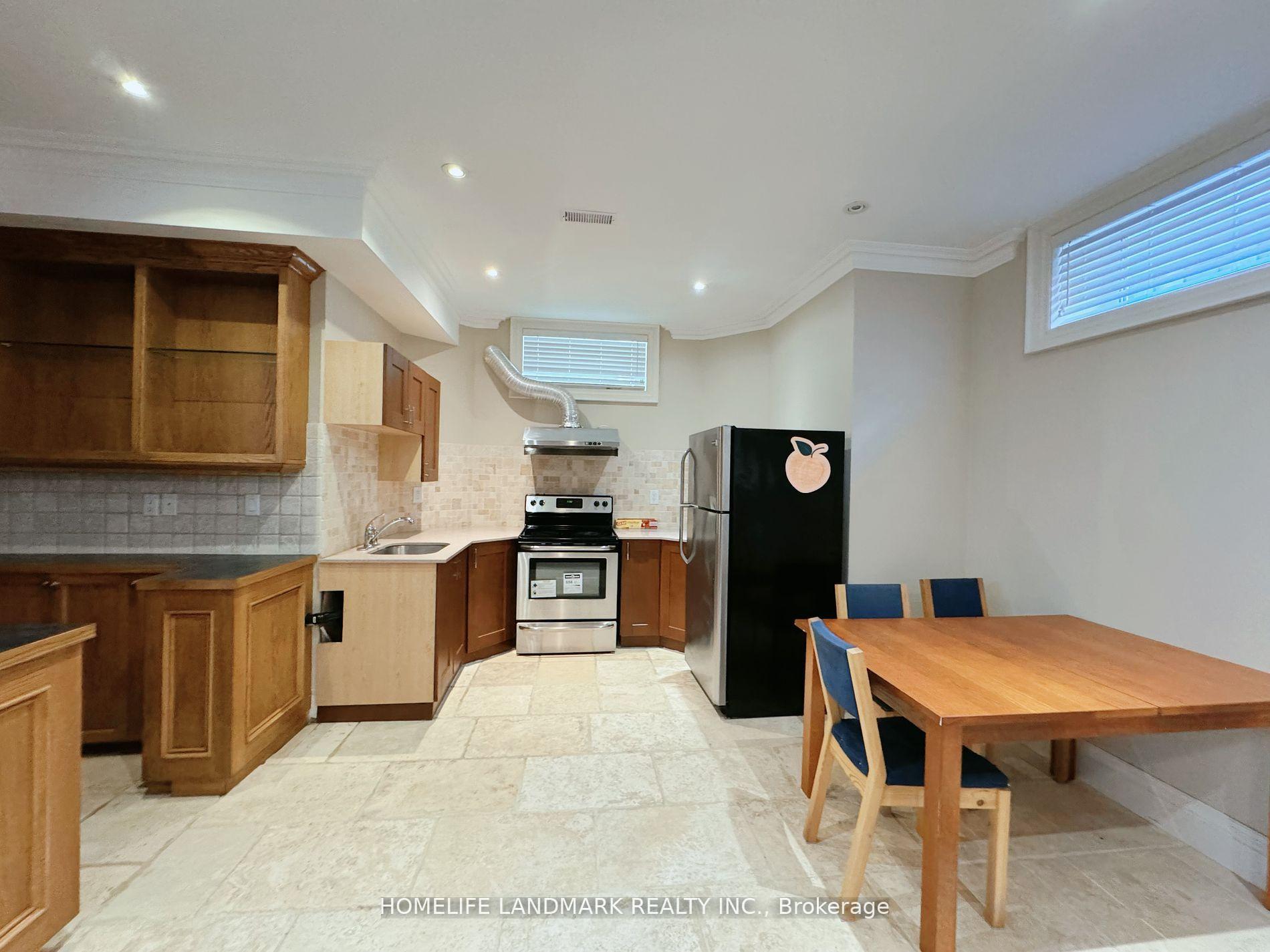 Photo 26 of Unit BSMT, 1 Clarkehaven Street, Vaughan, Crestwood-Springfarm-Yorkhill — HOMEH