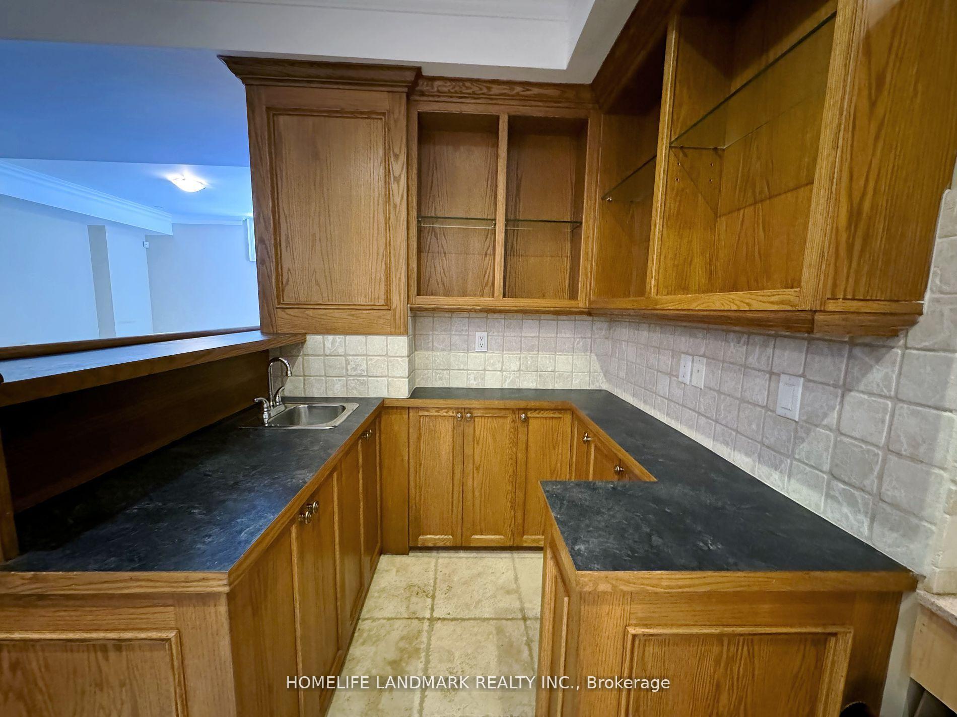 Photo 27 of Unit BSMT, 1 Clarkehaven Street, Vaughan, Crestwood-Springfarm-Yorkhill — HOMEH