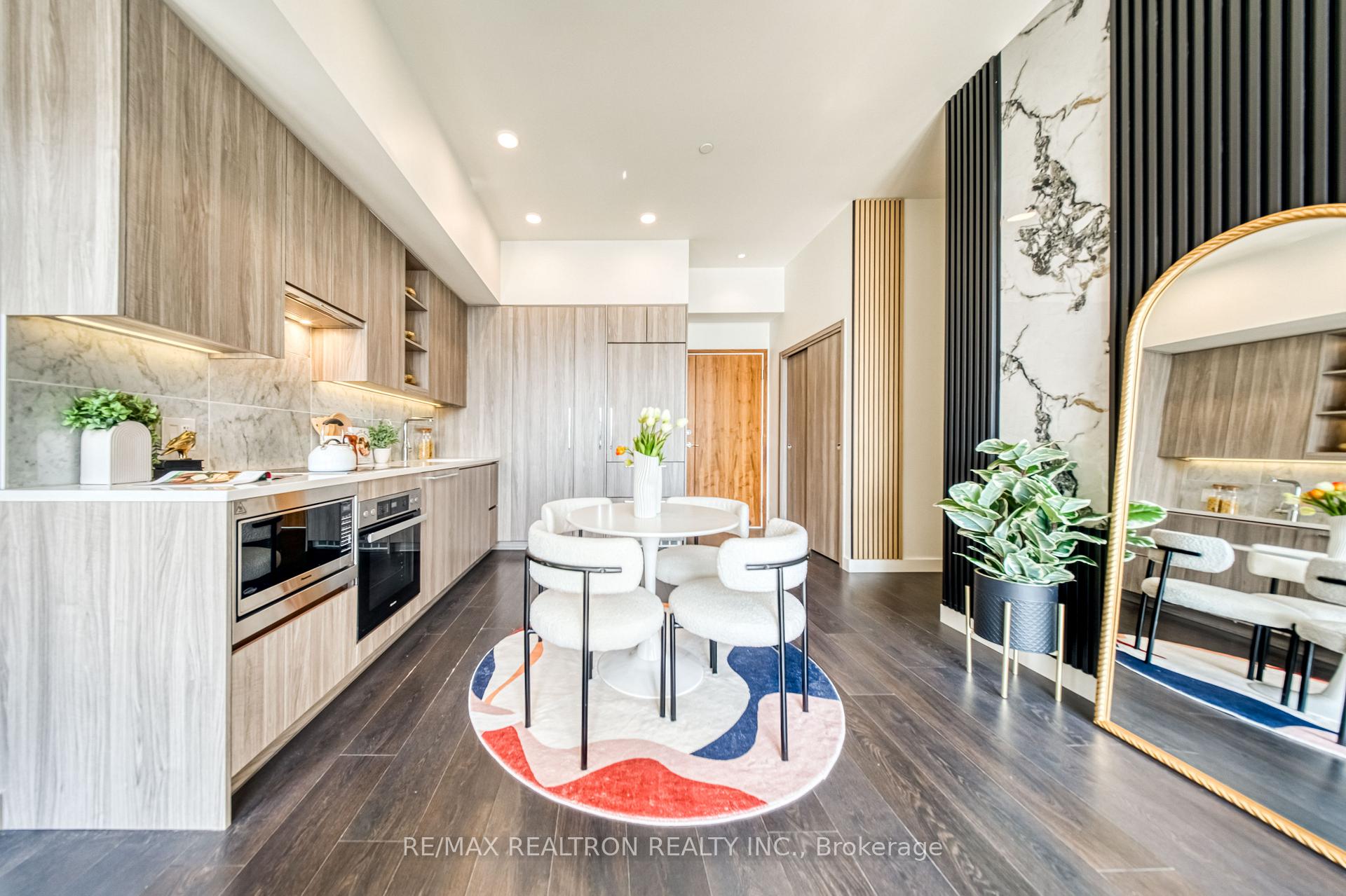 Photo 15 of Unit PH4106, 95 McMahon Drive, North York, Bayview Village — HOMEH