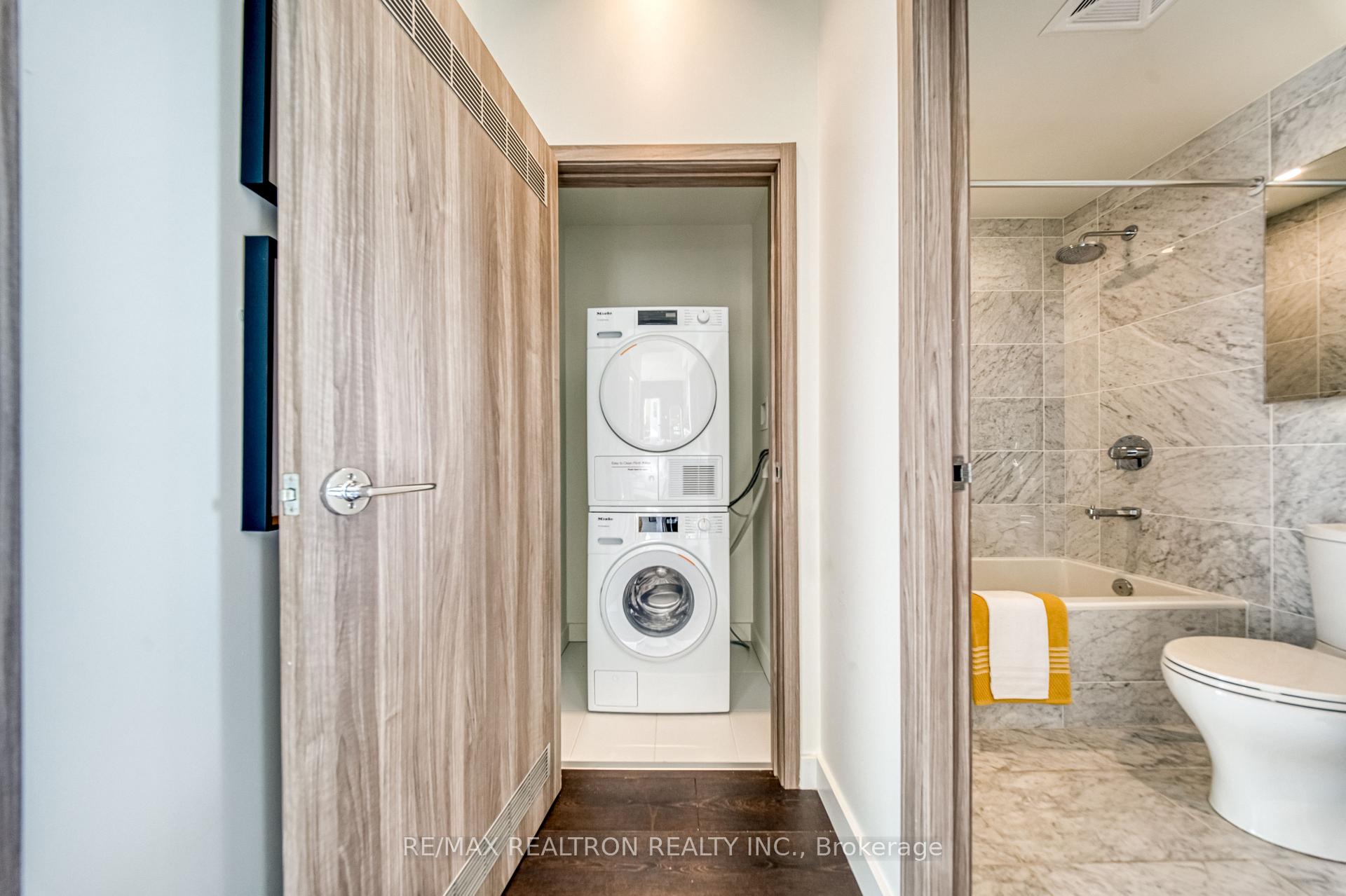 Photo 28 of Unit PH4106, 95 McMahon Drive, North York, Bayview Village — HOMEH