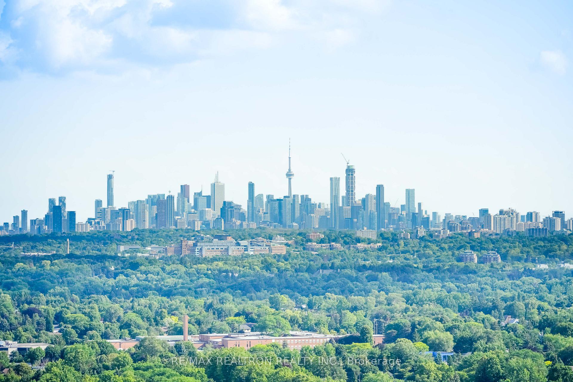 Photo 32 of Unit PH4106, 95 McMahon Drive, North York, Bayview Village — HOMEH
