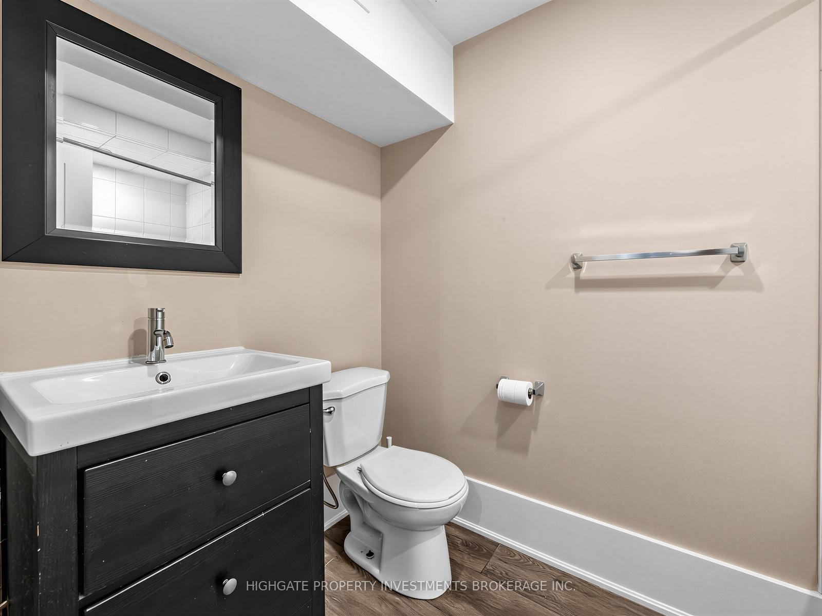 Photo 21 of Unit Upper, 107 Kent Street, Whitby, Downtown Whitby — HOMEH