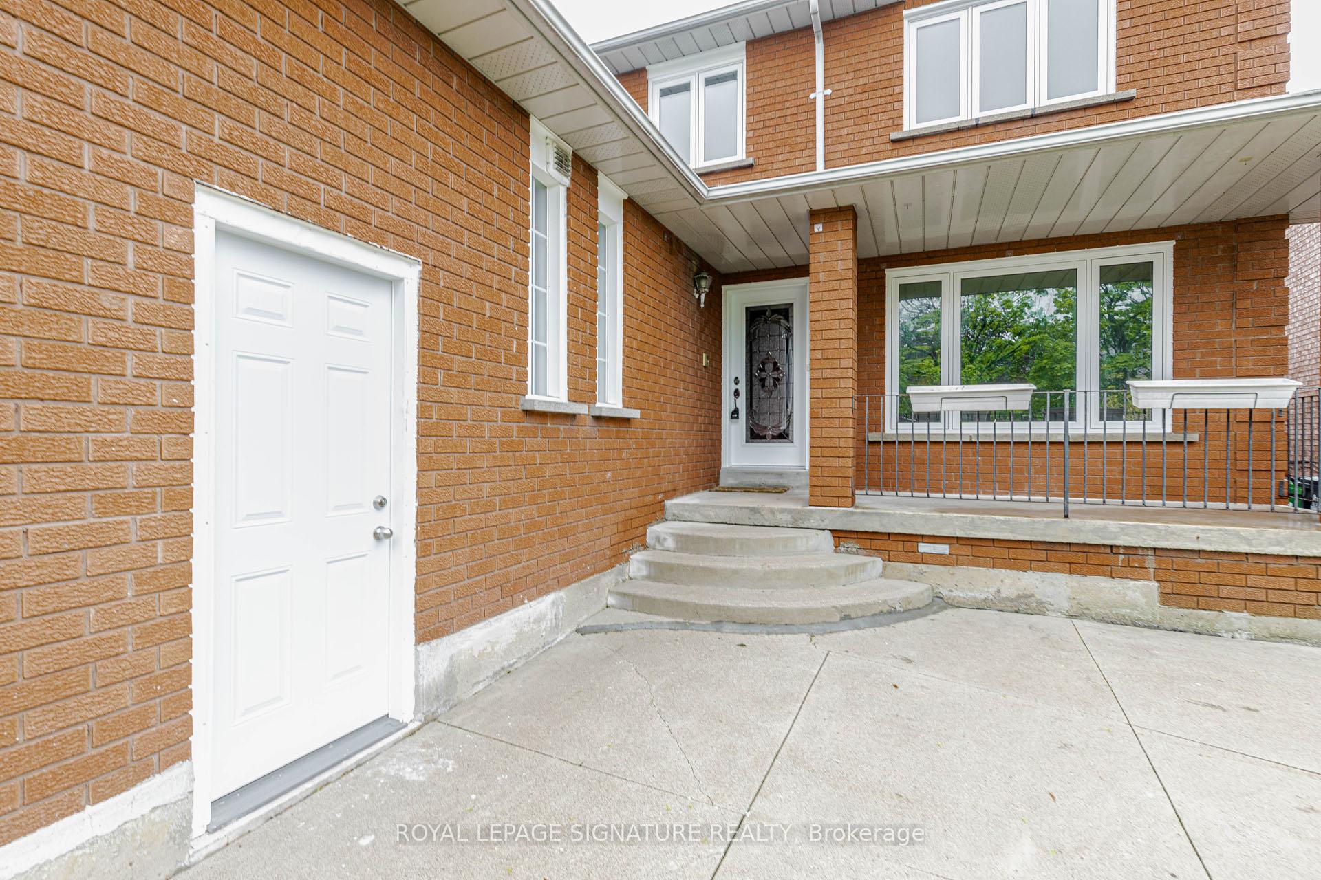 Photo 2 of Unit Basment, 101 Hullrick Drive, Etobicoke, West Humber-Clairville — HOMEH