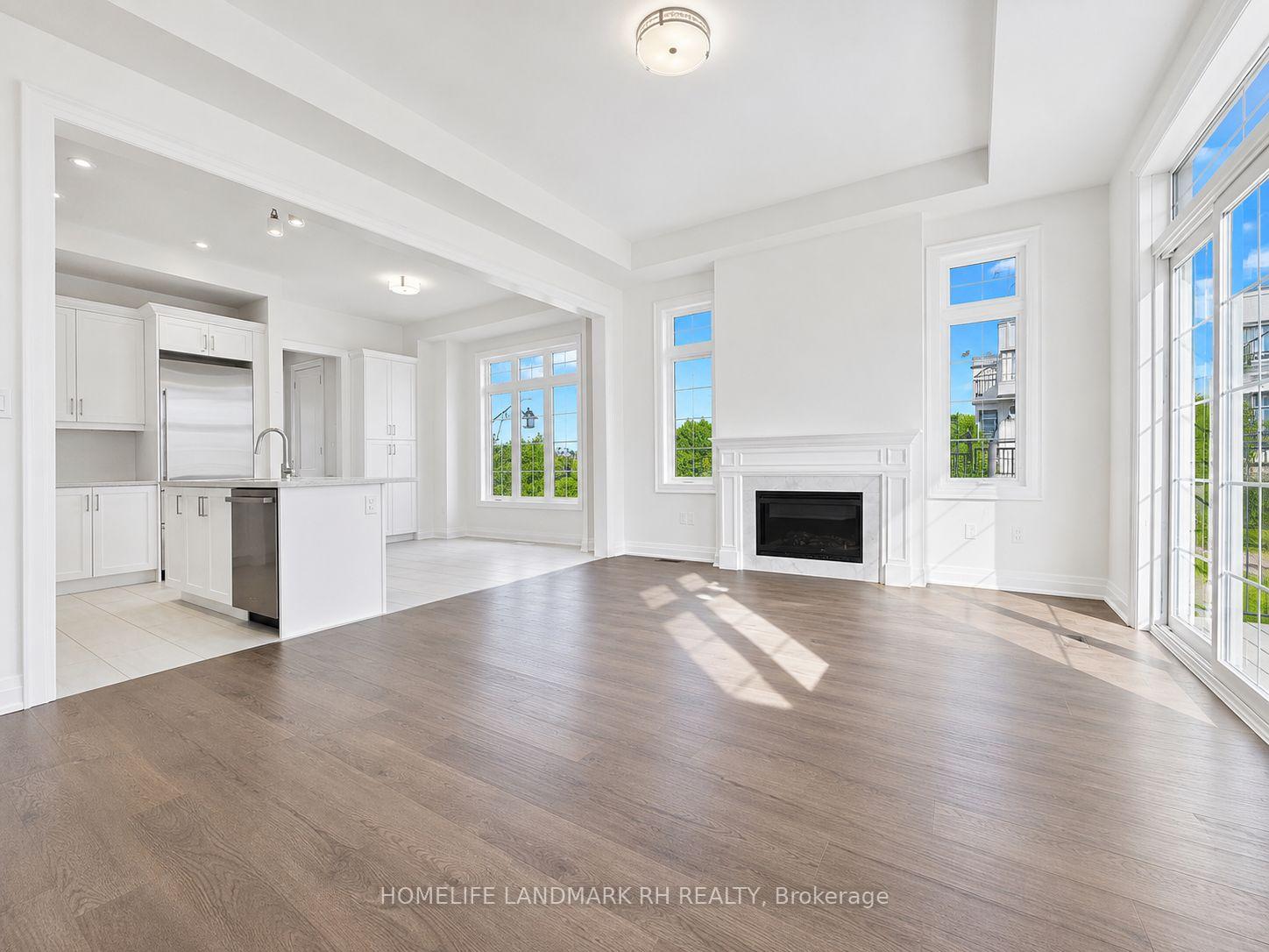 Photo 7 of 2 Abbey Hill Lane, Markham, Angus Glen — HOMEH
