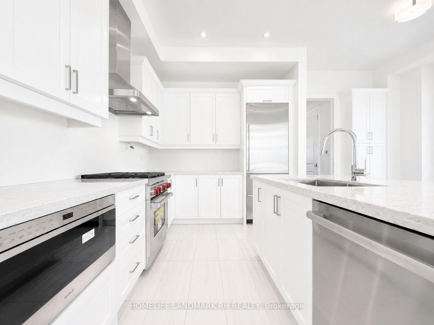 Photo 10 of 2 Abbey Hill Lane, Markham, Angus Glen — HOMEH