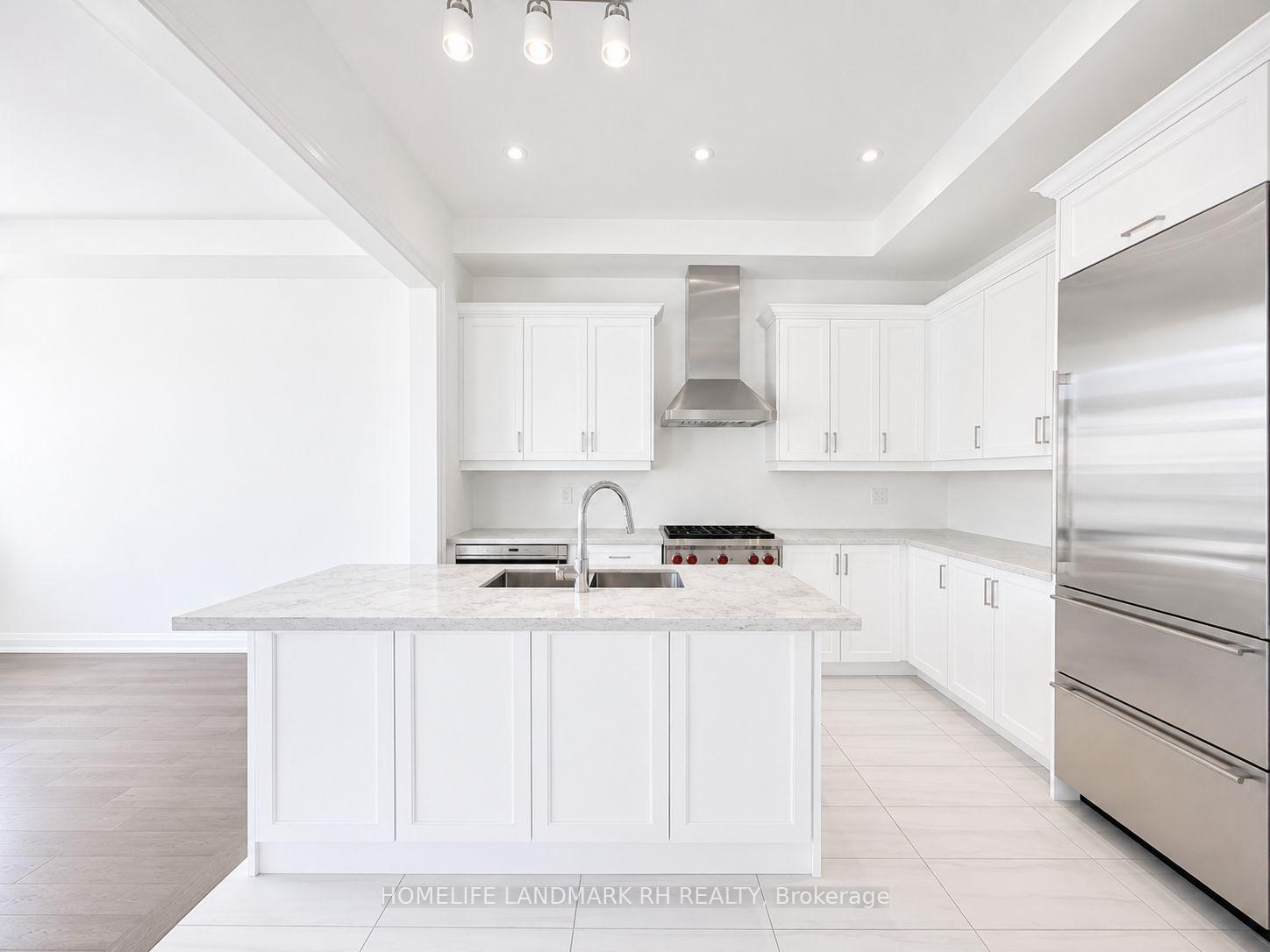 Photo 17 of 2 Abbey Hill Lane, Markham, Angus Glen — HOMEH