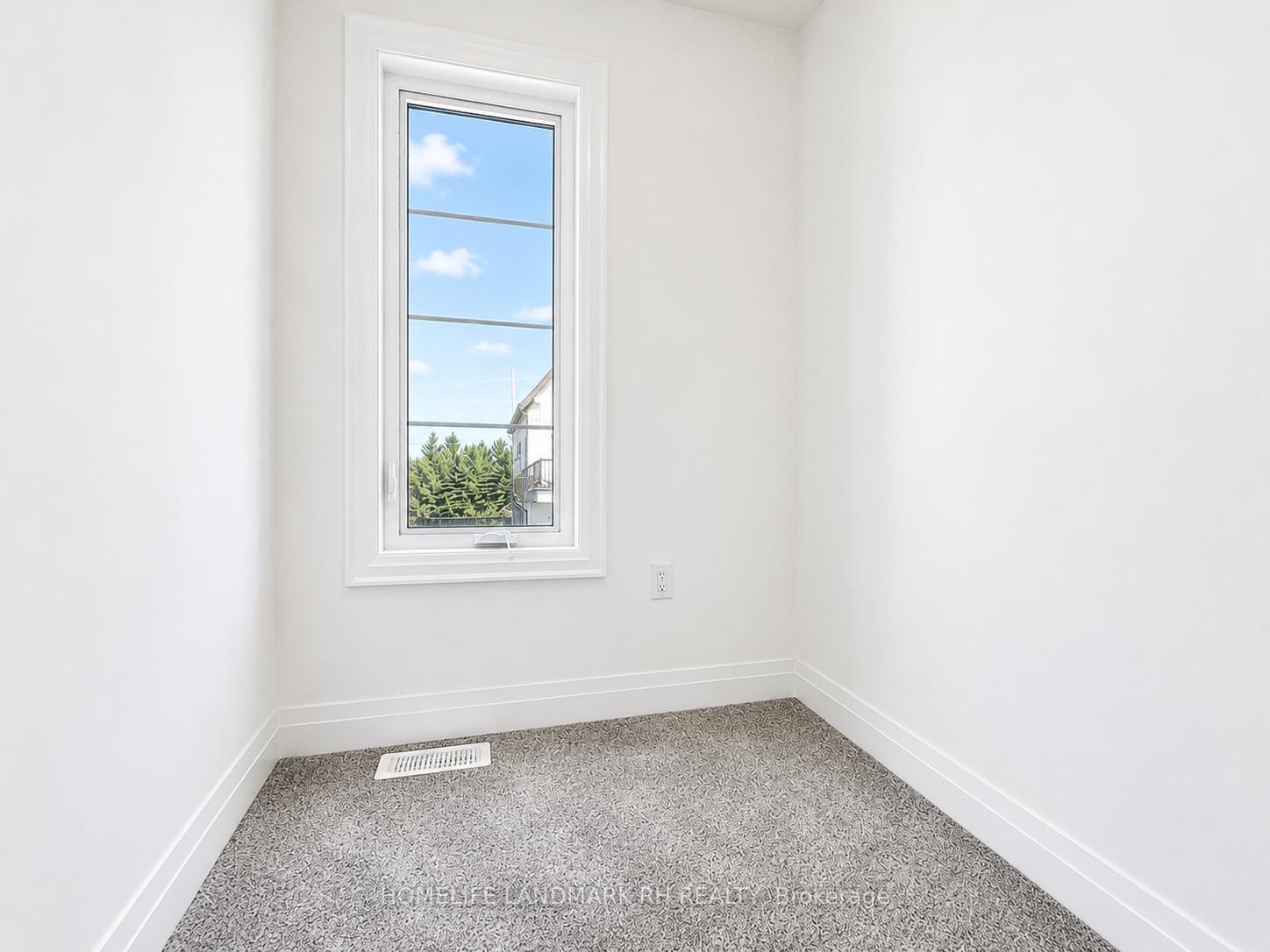 Photo 28 of 2 Abbey Hill Lane, Markham, Angus Glen — HOMEH