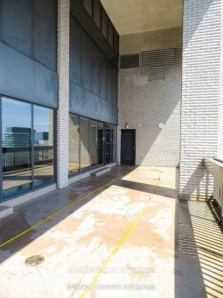 Photo 23 of Unit 1013, 33 Harbour Square, Toronto, Waterfront Communities — HOMEH