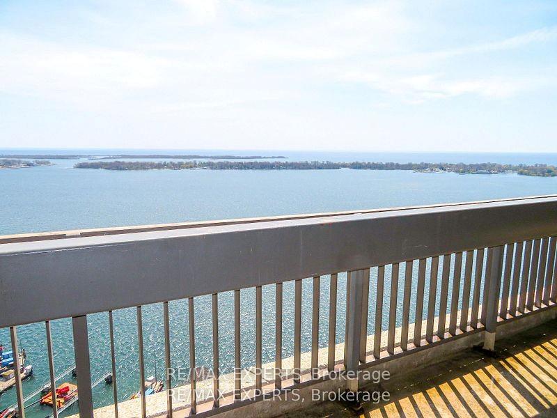 Photo 24 of Unit 1013, 33 Harbour Square, Toronto, Waterfront Communities — HOMEH