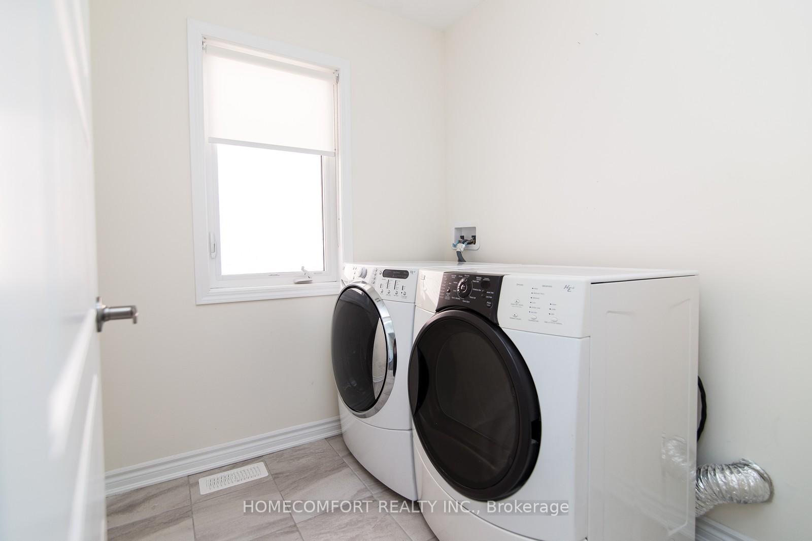 Photo 15 of 20 Ness Drive, Richmond Hill, Rural Richmond Hill — HOMEH