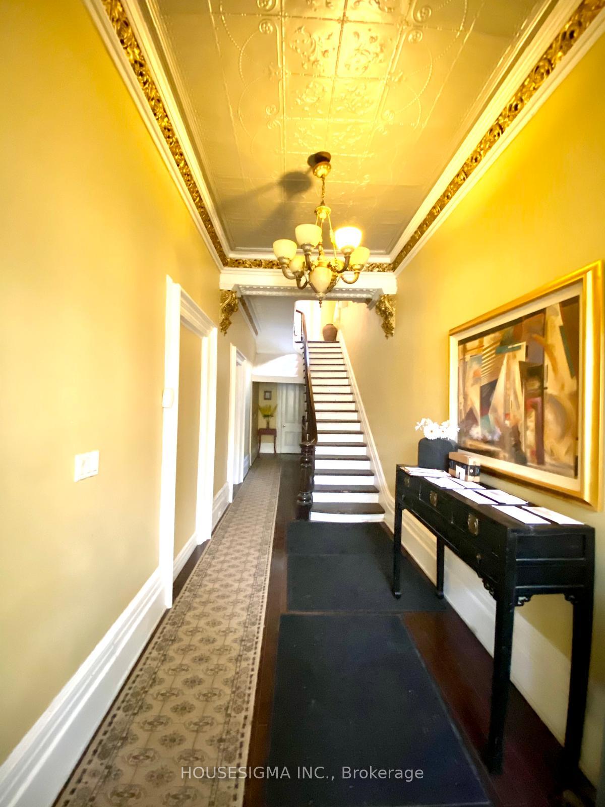 Photo 2 of Unit Upper #3, 104 Pembroke Street, Toronto, Moss Park — HOMEH