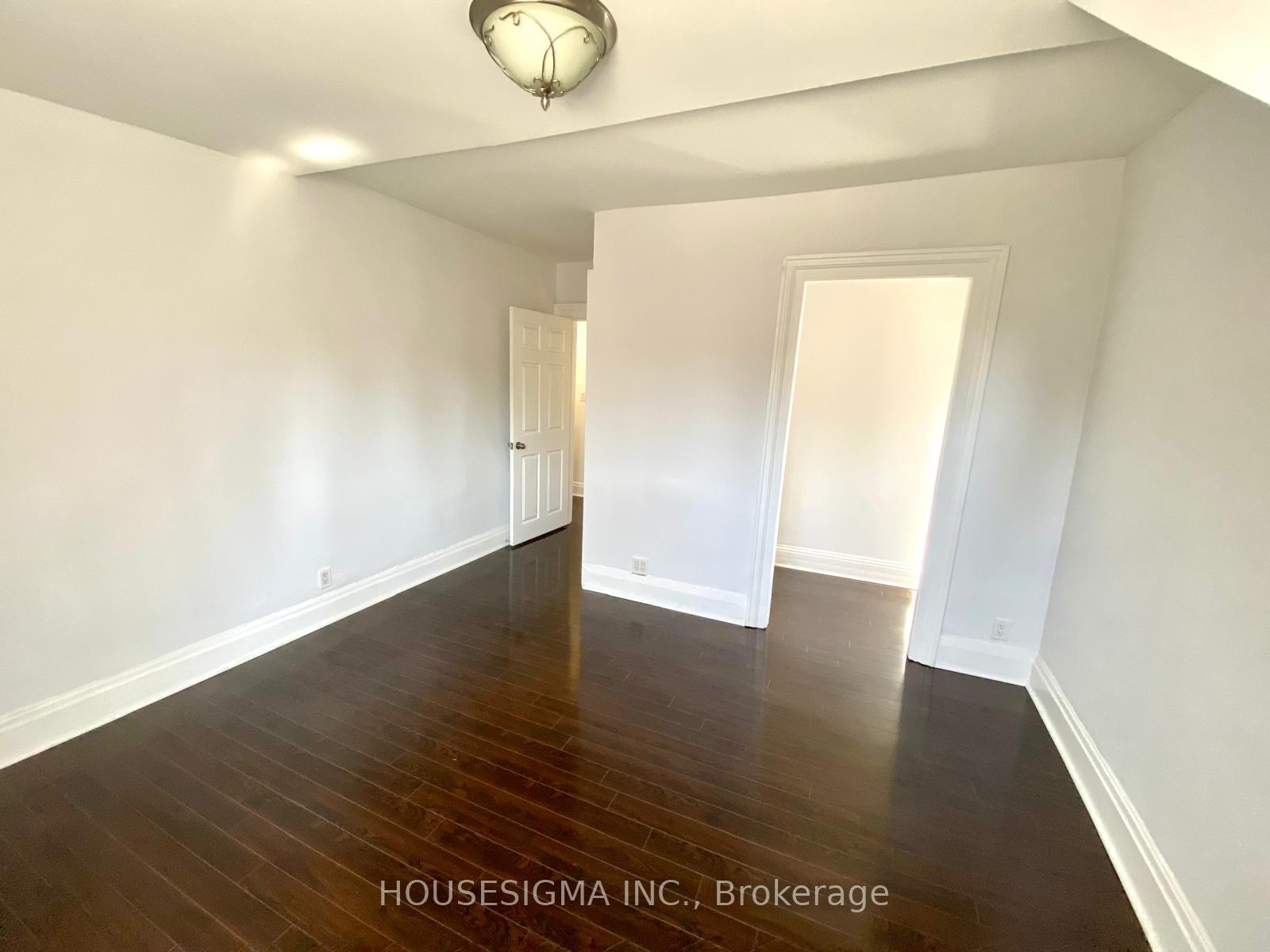 Photo 12 of Unit Upper #3, 104 Pembroke Street, Toronto, Moss Park — HOMEH