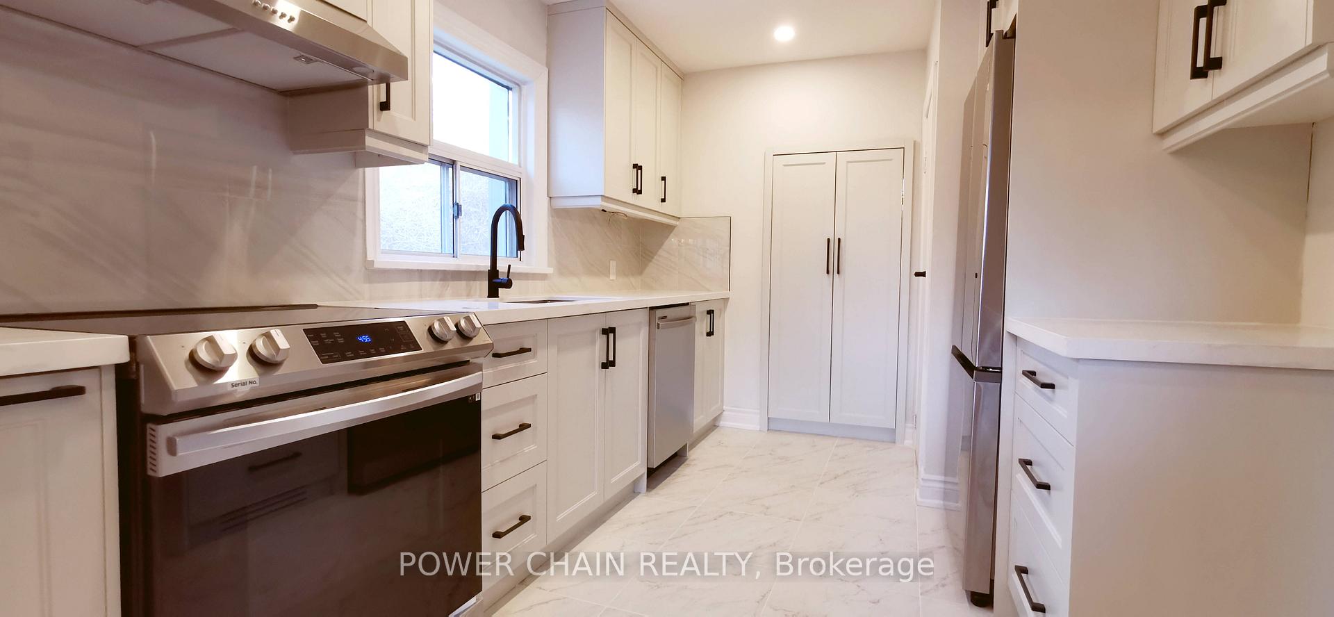 Photo 4 of Unit Upper, 163 Ellesmere Road, Scarborough, Wexford-Maryvale — HOMEH