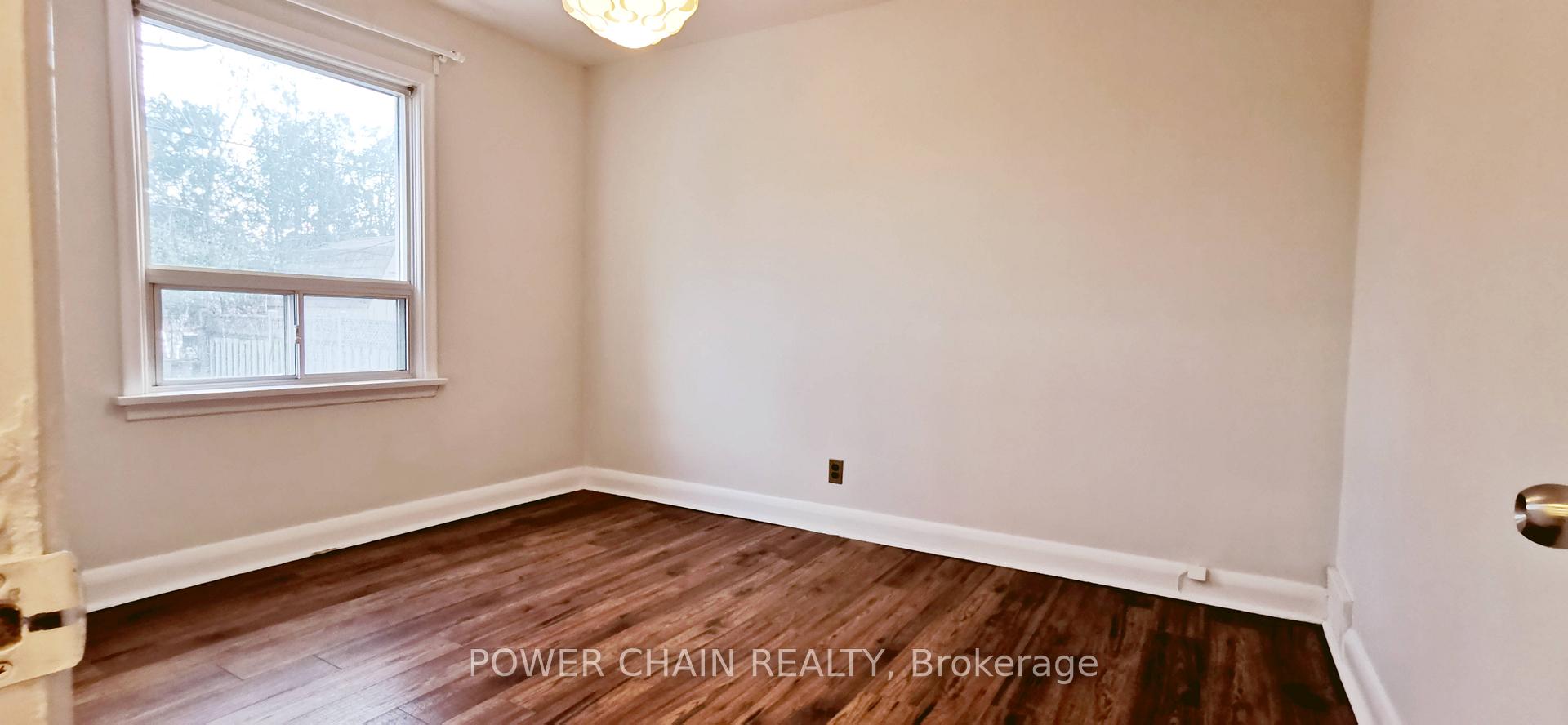 Photo 6 of Unit Upper, 163 Ellesmere Road, Scarborough, Wexford-Maryvale — HOMEH