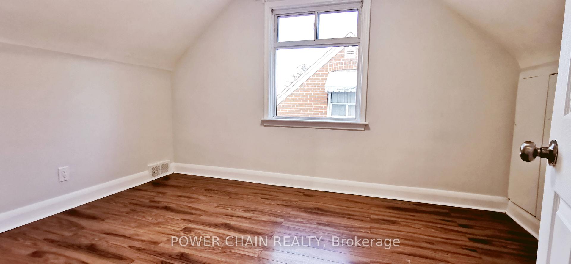Photo 9 of Unit Upper, 163 Ellesmere Road, Scarborough, Wexford-Maryvale — HOMEH