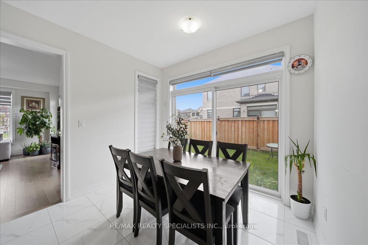 Photo 22 of 120 Durham Avenue, Barrie, Rural Barrie Southeast — HOMEH