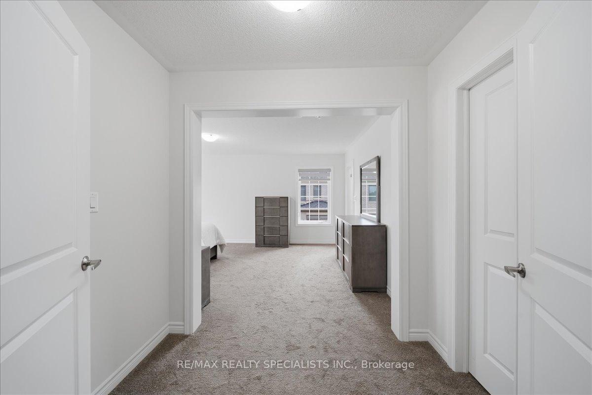 Photo 31 of 120 Durham Avenue, Barrie, Rural Barrie Southeast — HOMEH
