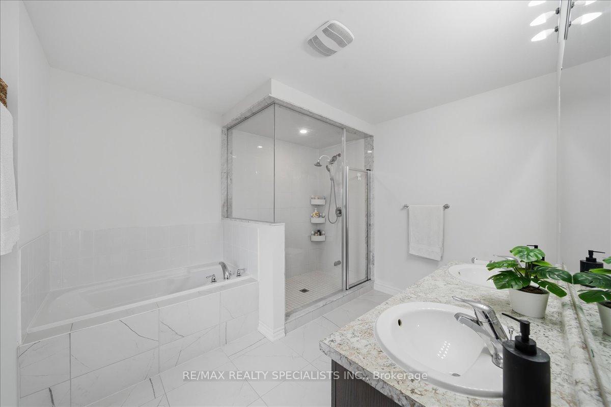 Photo 35 of 120 Durham Avenue, Barrie, Rural Barrie Southeast — HOMEH