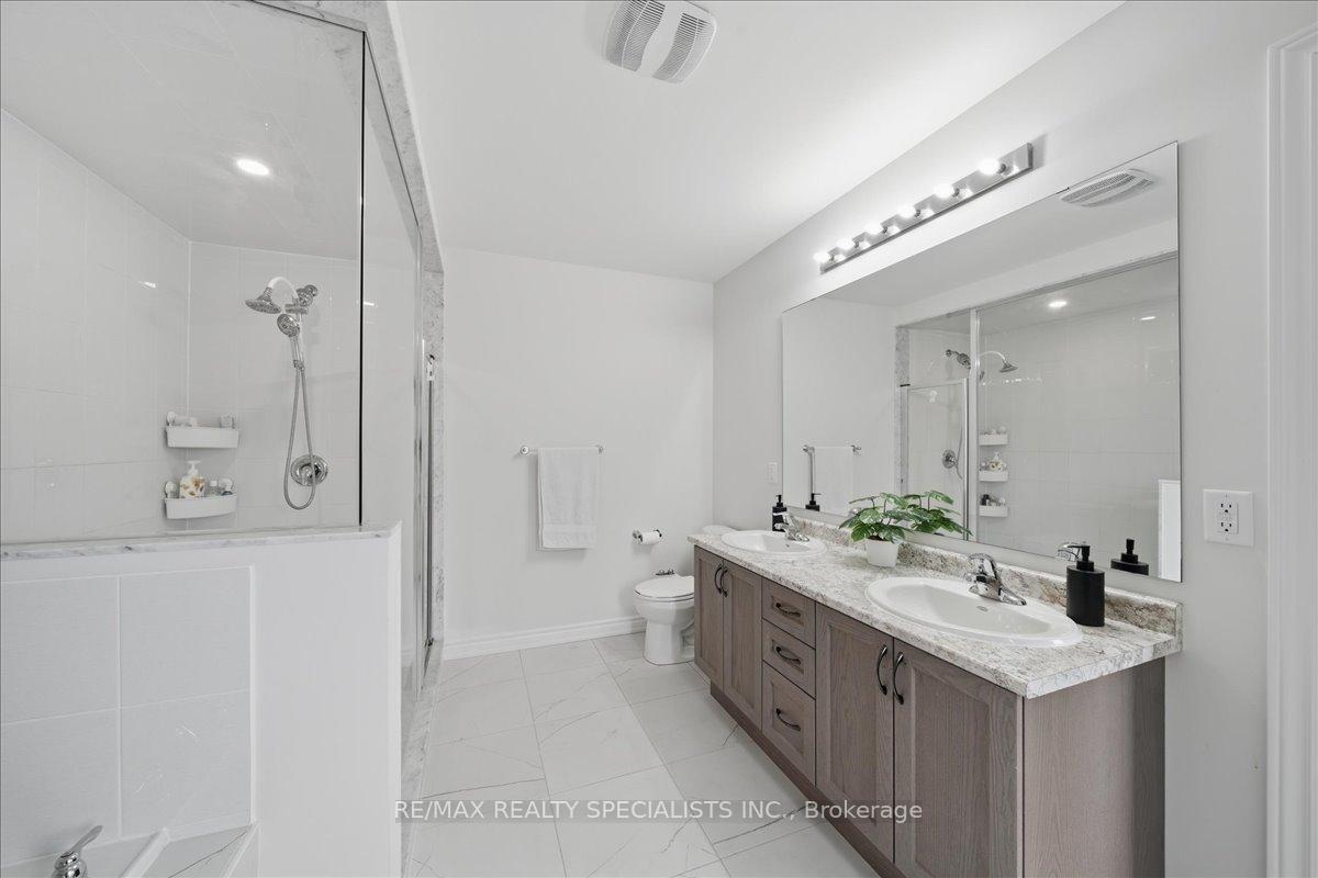 Photo 36 of 120 Durham Avenue, Barrie, Rural Barrie Southeast — HOMEH