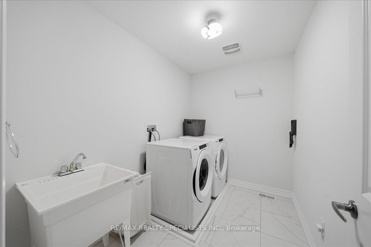 Photo 37 of 120 Durham Avenue, Barrie, Rural Barrie Southeast — HOMEH